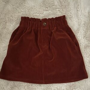 Zara Girls Terracotta Corduroy skirt. Elastic waistband sz 9